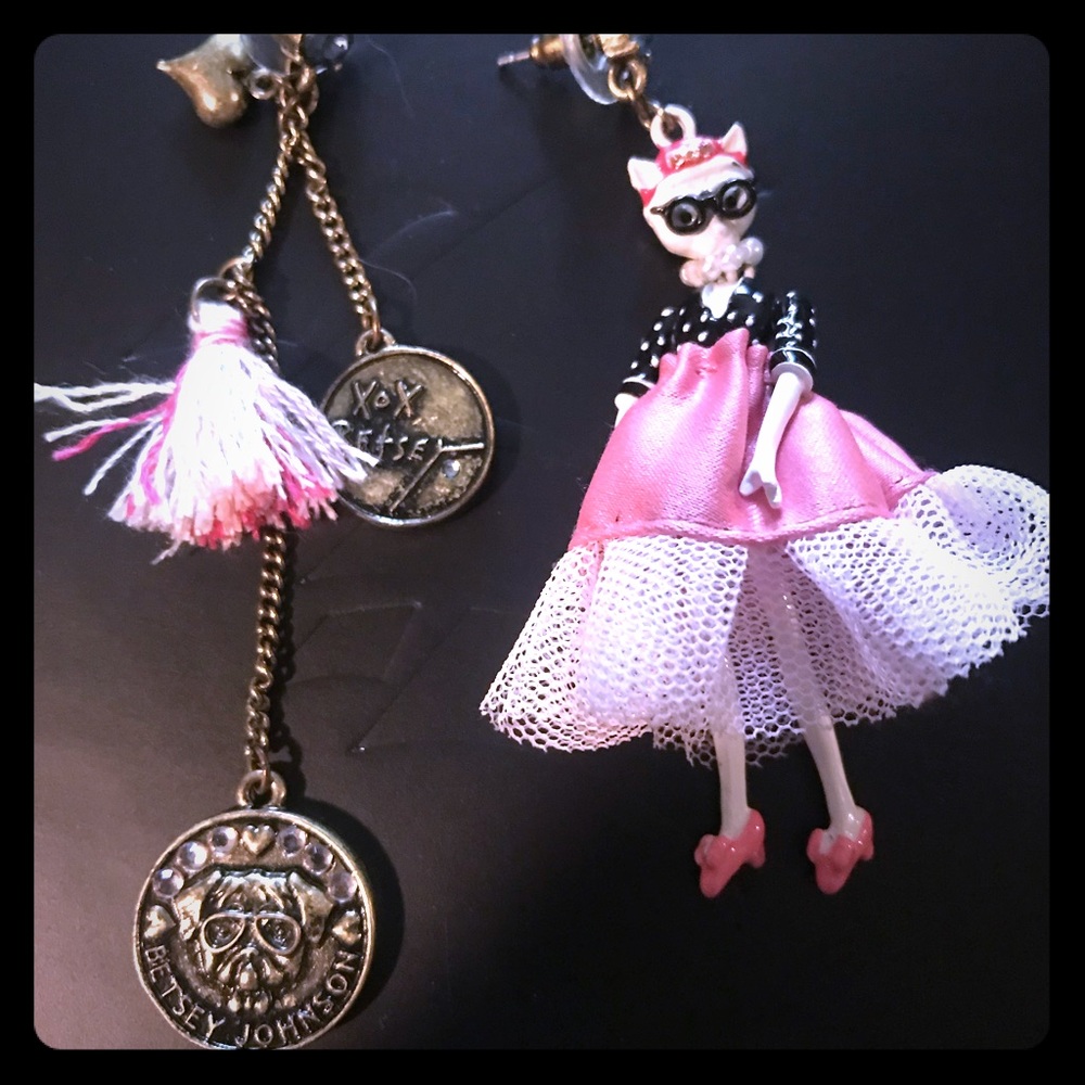 Betsey Johnson earrings!